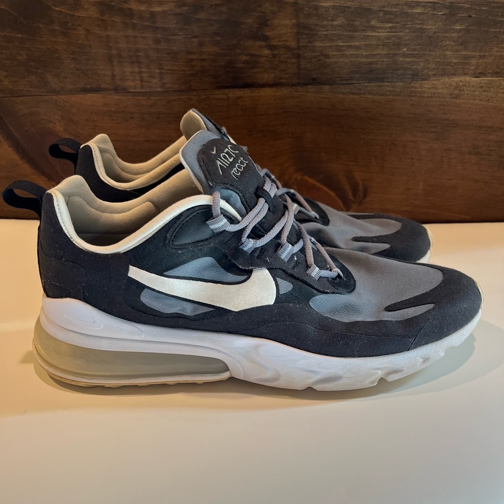 Men’s NIKE AIRMAX 270 React - size 11.5